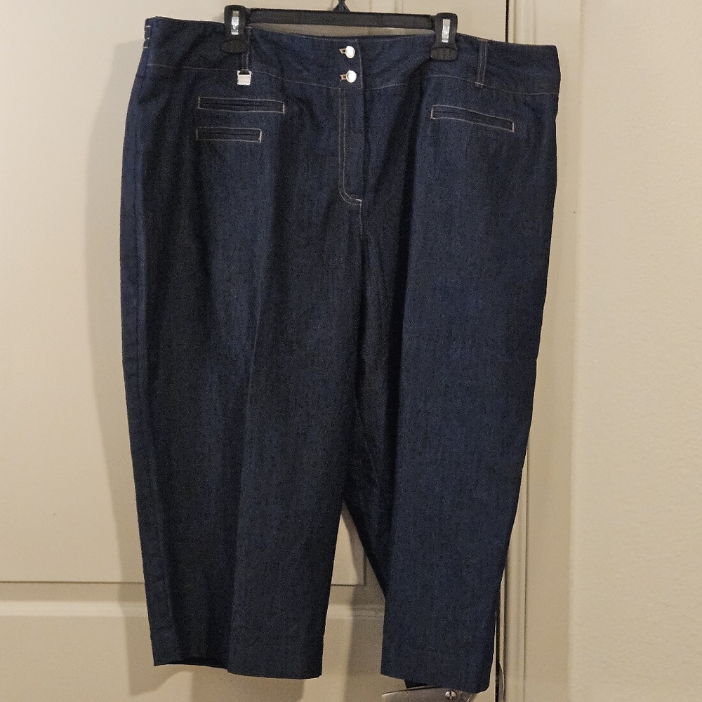 24W Cato Dark Blue Denim Capri Jeans
